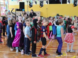 b_1024_768_0_00_images_2023_2024_WYDARZENIA_Choinka_418233855_840203051240978_5438650314426777529_n